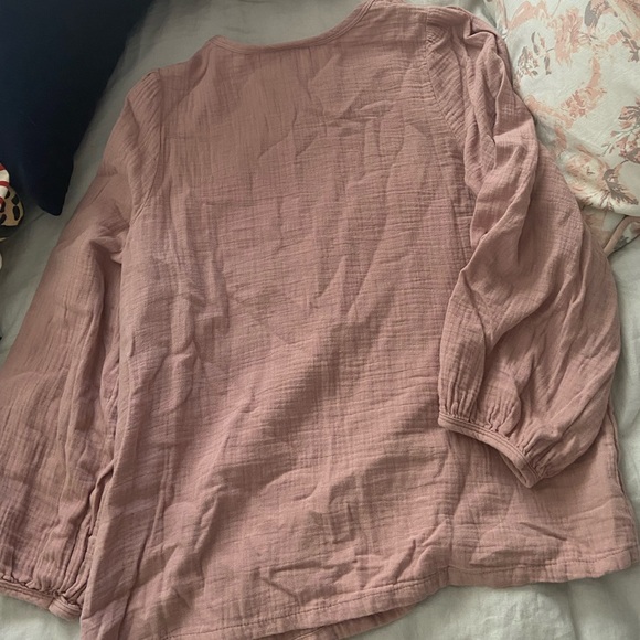 Universal Thread Top - Picture 3 of 3